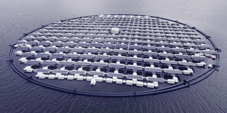 Floating solar PV technology plus tracking solar Floating solar PV technology plus tracking solar
