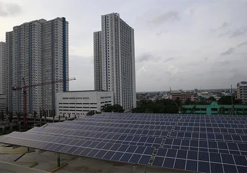 Operator rynku mówi, że rosnące korzystanie z odnawialnych źródeł energii moż...